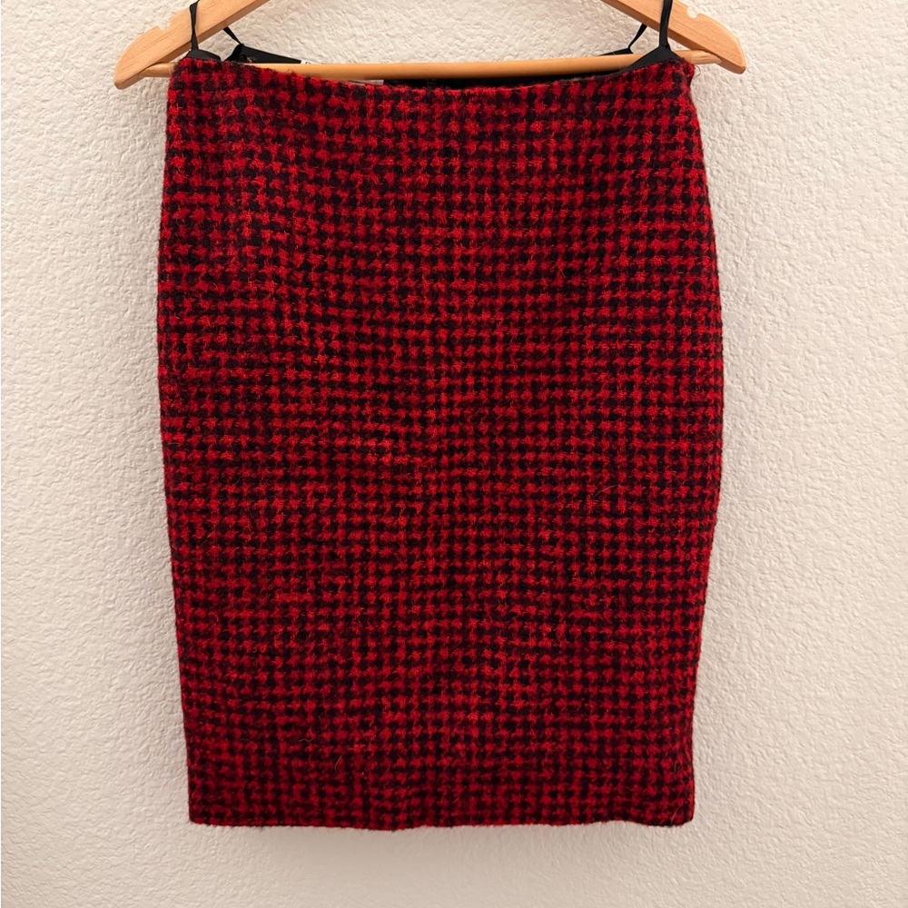 D&G Red and Black Houndstooth Skirt